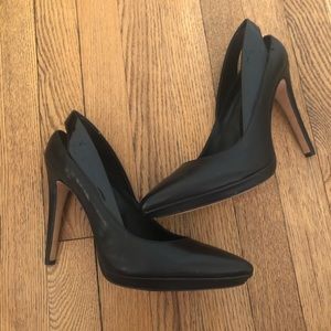 BCBGMAXAZRIA Black Leather Pointed Toe Heels